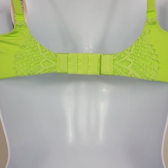 NWT Victoria's Secret Body Bra. Green 32D - Picture 7 of 11